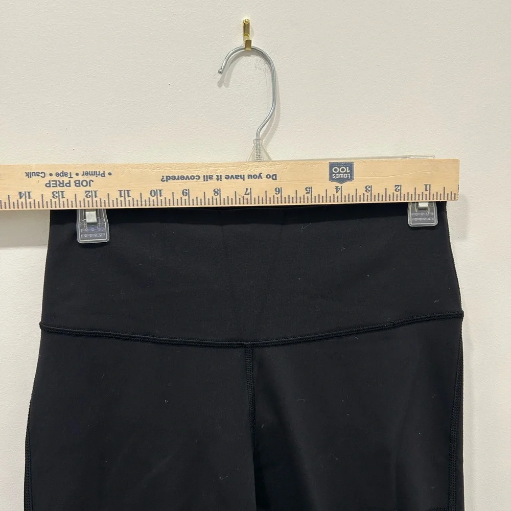 Lululemon Leggings‎ Size 6 Black Mesh Sides Yoga Gym Athleisure Stretch